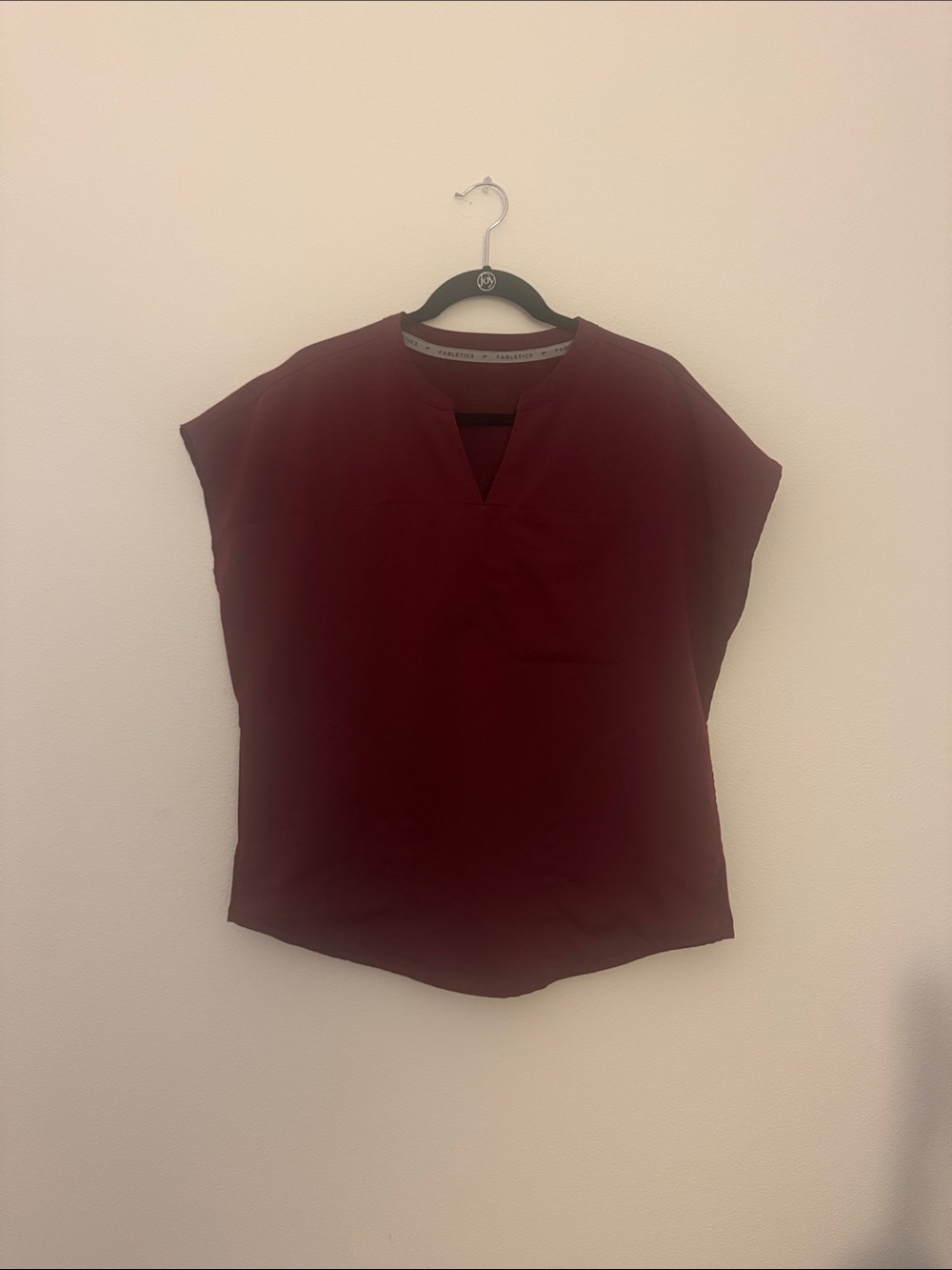 Fabletics Women’s Wine Color Oversized Scrub Top